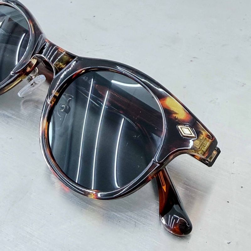 Amber Tortoise Round Sunglasses