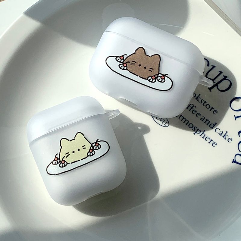 withsome（ウィズサム）の「Pudding Somecat AirPods Case_matt（Smartphone Accessories）」