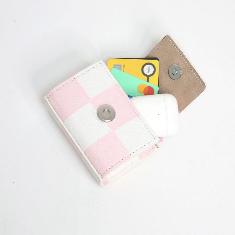shape of' microbag - pink check