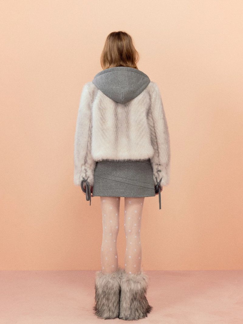 White Foxy Unique Cropped Fur Jacket