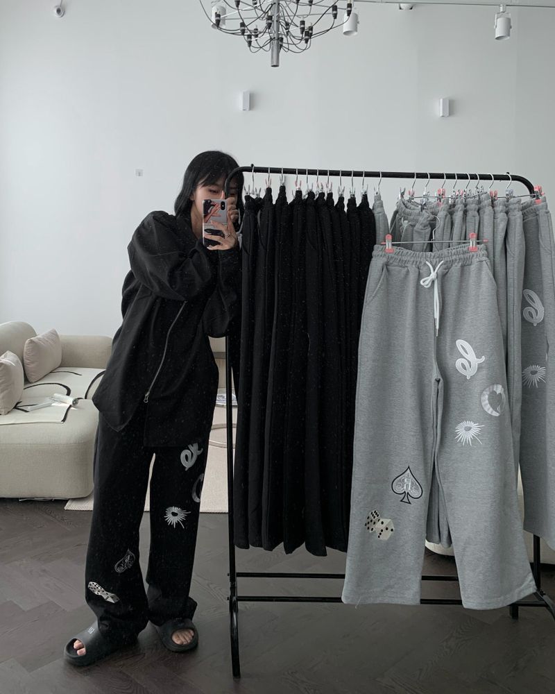 Alice in woderland sweat pants (Unisex)