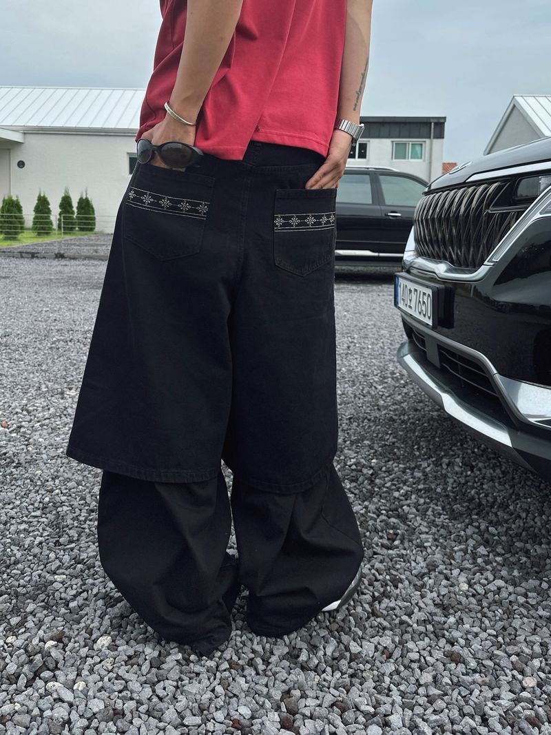 Classic Ruta Embroidered Bermuda Denim Pants 2C