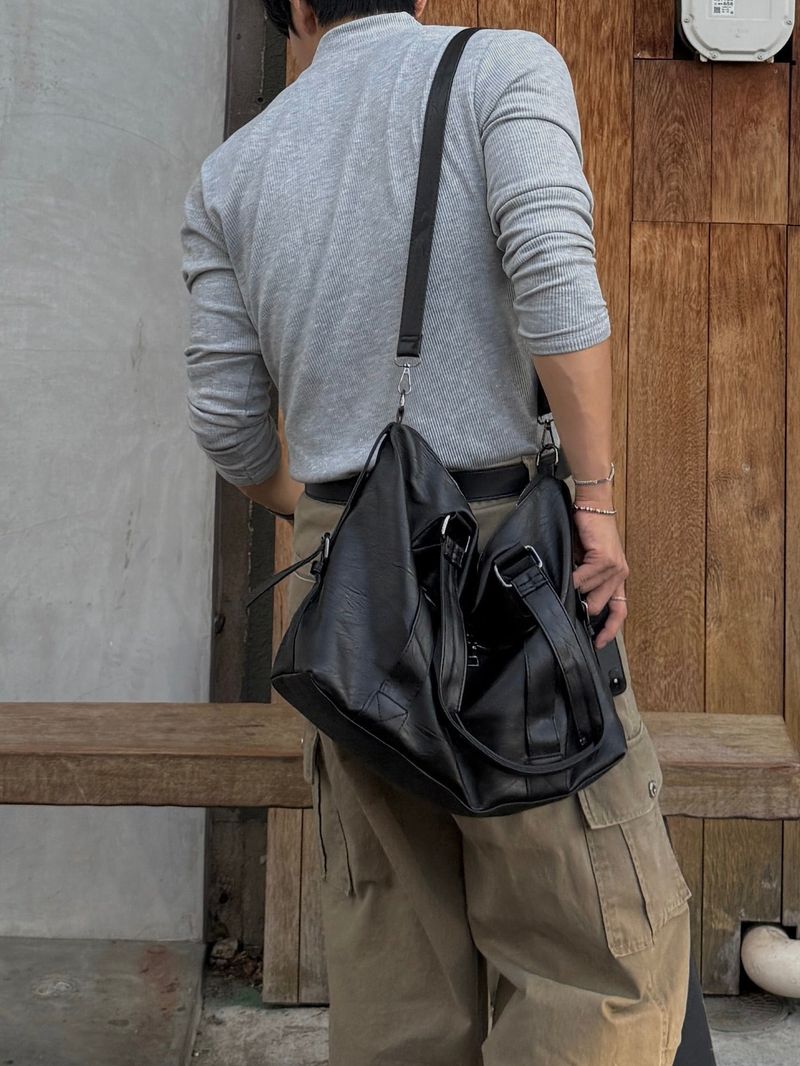 AVAND（アバンド）の「Moto two-way leather cross bag（Bags）」