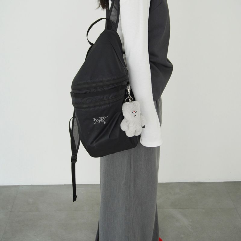 tuteogi gray doll keyring