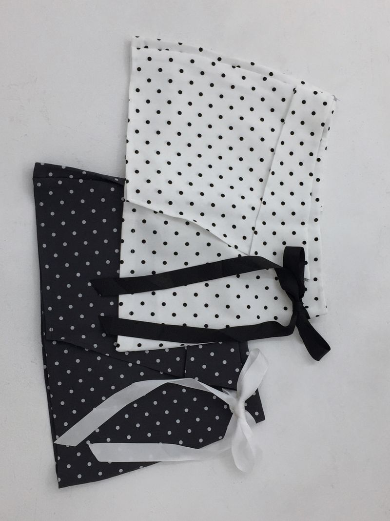 Dot Ribbon Strap Skirt
