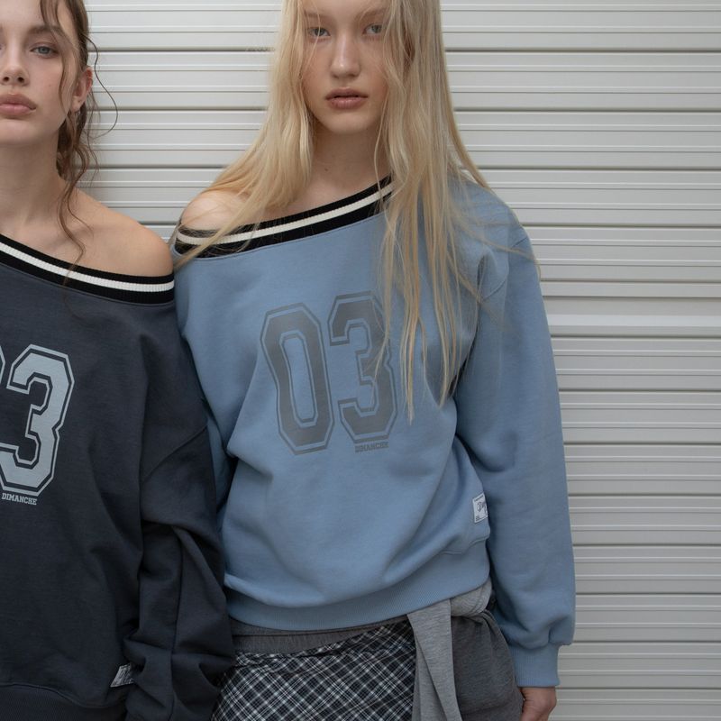 DIMANCHE（ディマンシュ）の「SPORTY OVERSIZE SWEATSHIRT (SKY)（Tops）」