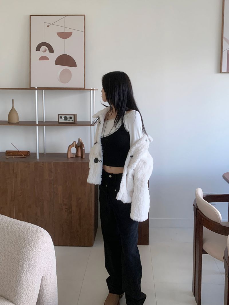 Coco Duffle High-Neck Short Fur Jacket