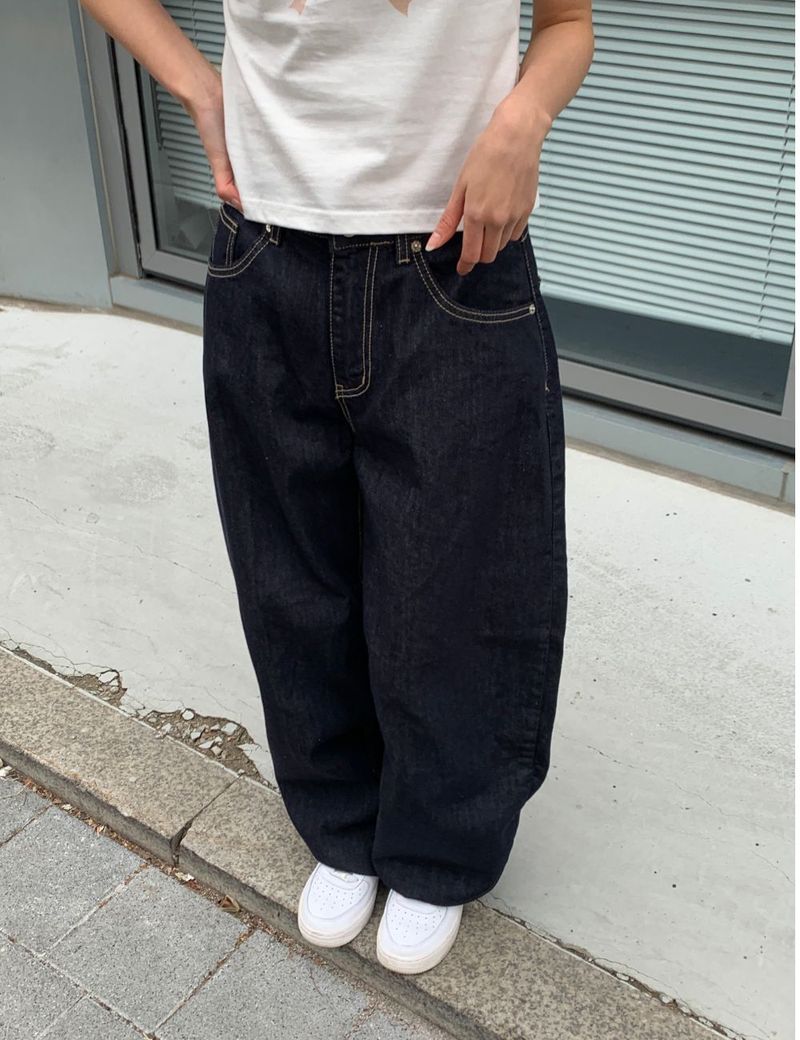 More wide denim pants