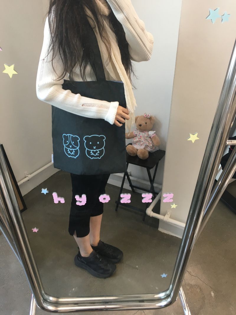 ギネアリバーシブルショルダーバッグ