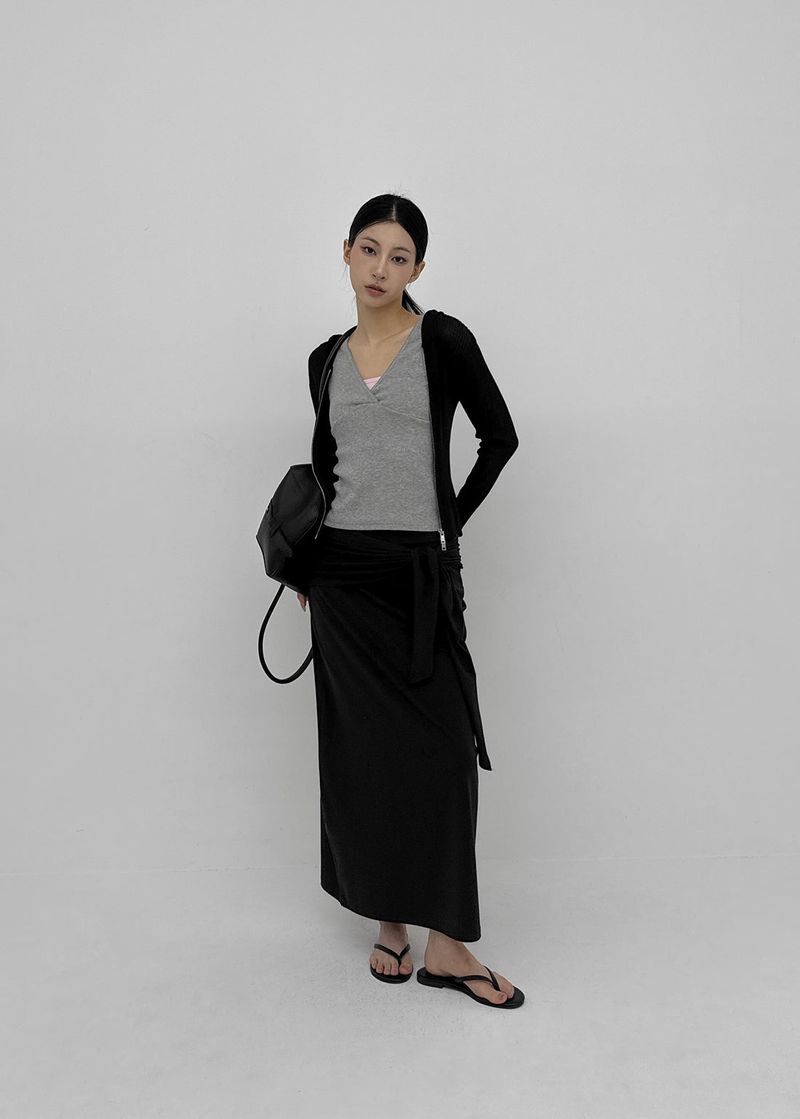 [MADE] Riev Ribbed Knit Zip-Up