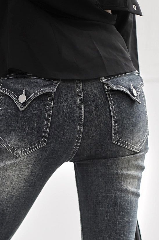 Stitch wing pocket denim pants