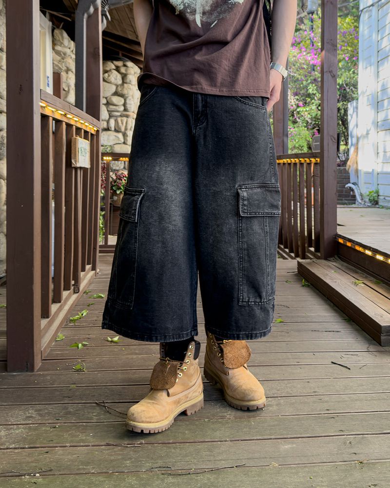 JIIGEUM(ジグム)の「Kazen Washed Cargo Bermuda Denim Pants(Pants)」