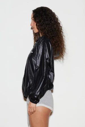 Athletic windbreaker - black