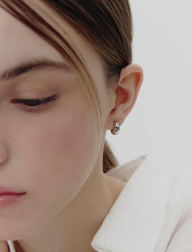26SS★ Truvion Silver One-Touch Earrings S