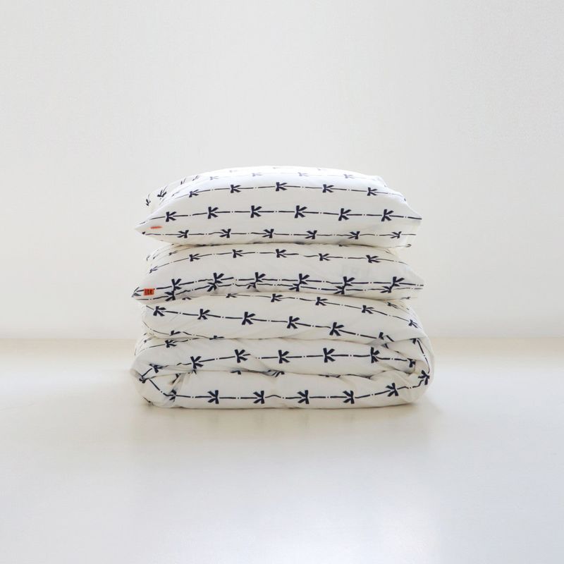 Ribbons pillow case