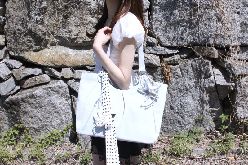 SOFT DOT SHOULDER BAG (2COLOR)