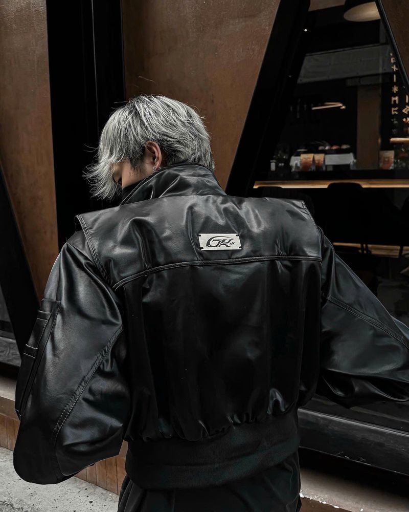 LEATHER WATERSLIDE CROPPED BOMBER