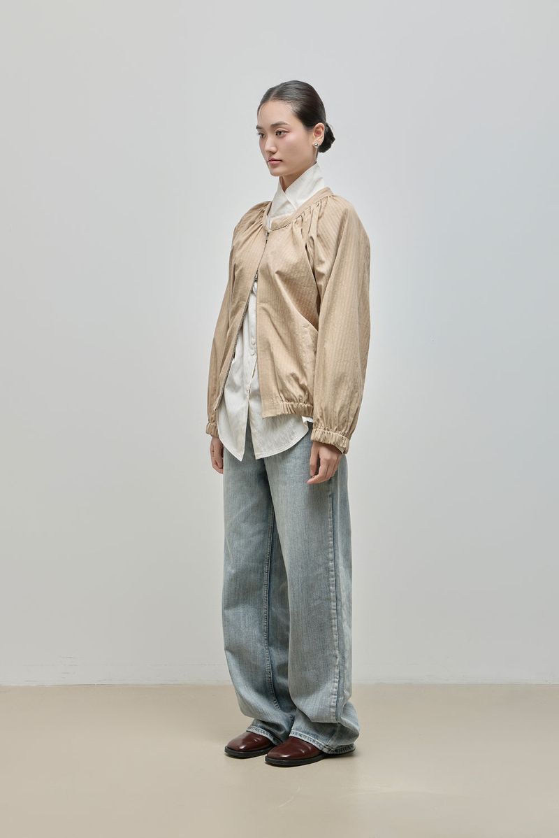 Shirring Zip-up Blouse Jumper_Beige