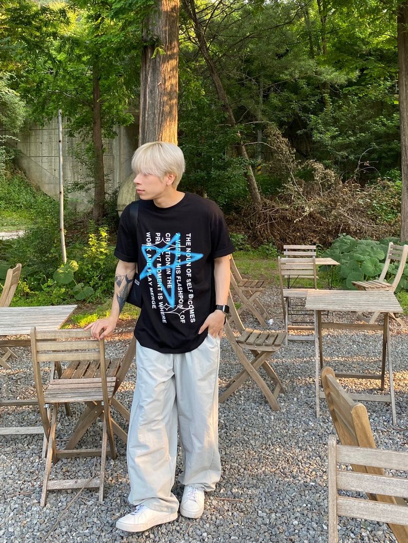 Star Spray Lettering Short Sleeve T 3C