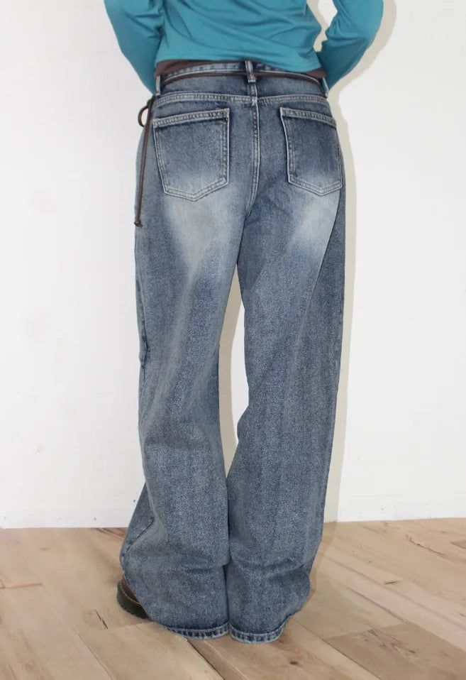 DEEP WASHED DENIM