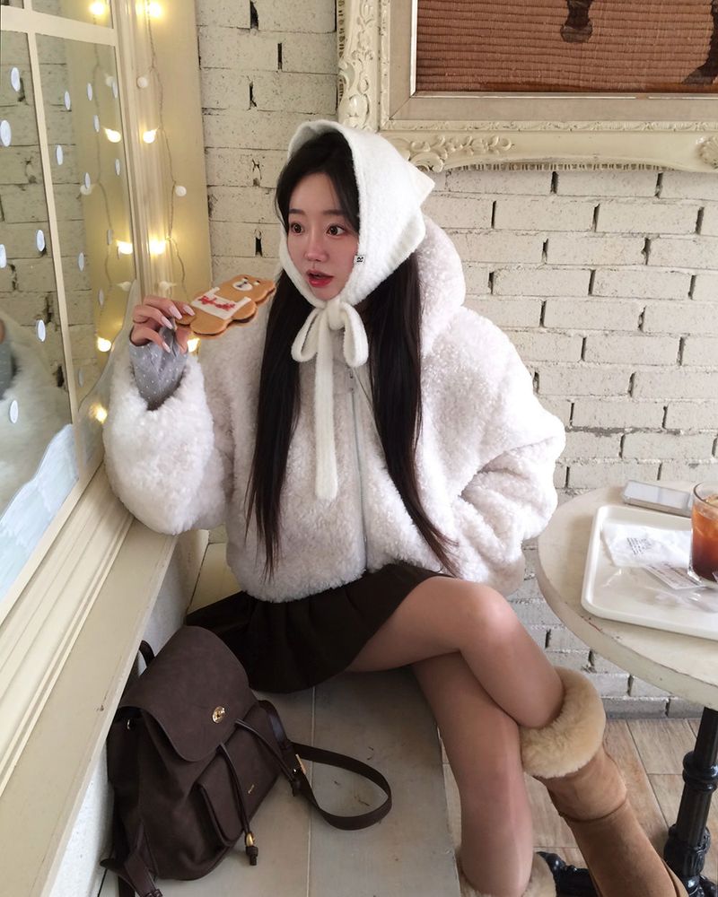 [ORIGINAL] Hershey Boa Hooded Jumper
