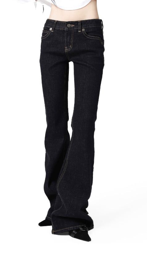 EEUN（イウン）の「Deep-sticking Low Bootcut Denim Pants（Pants）」