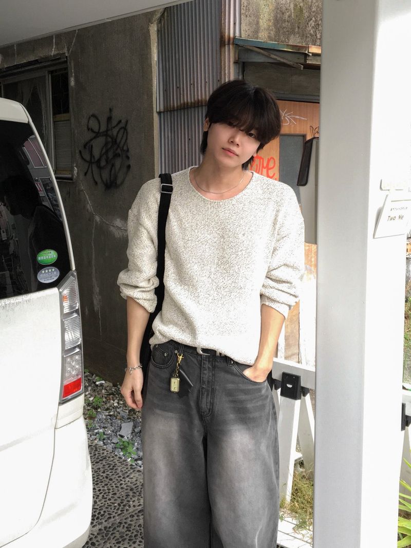 Rick QnQ Round Neck Knit
