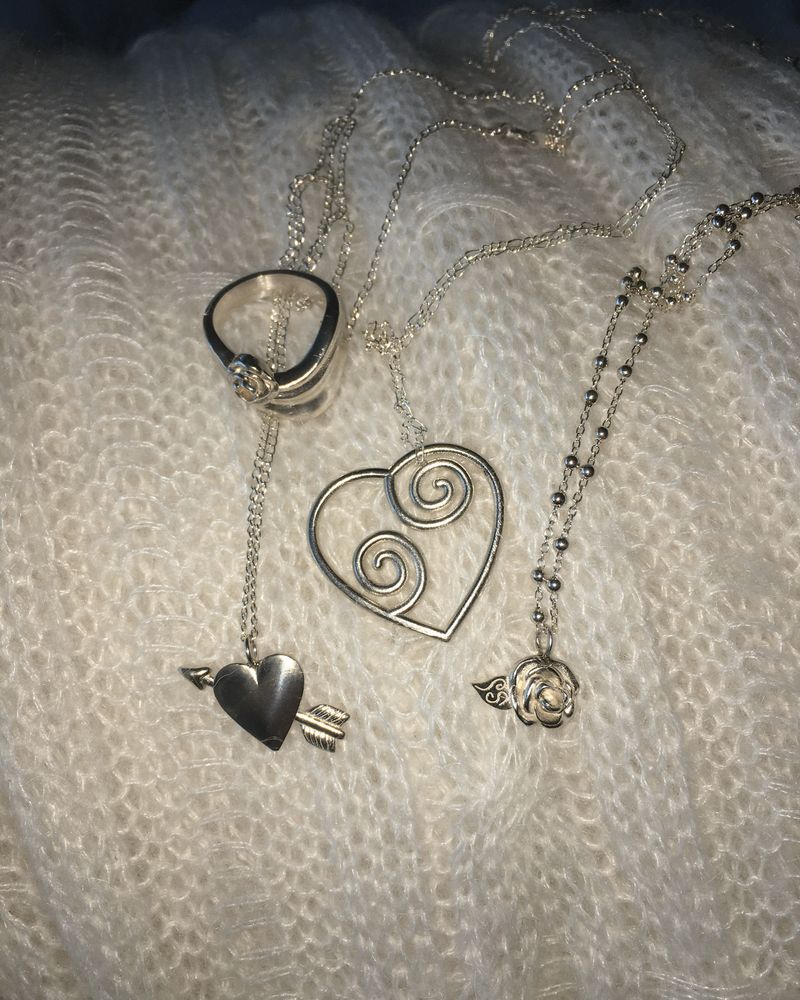 [925SILVER] MOOD LOOP HEART NECKLACE