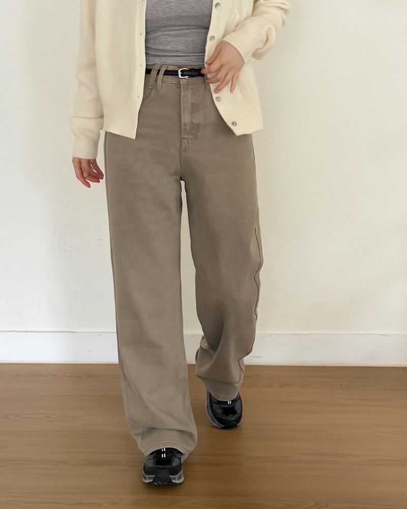 Along wide pants