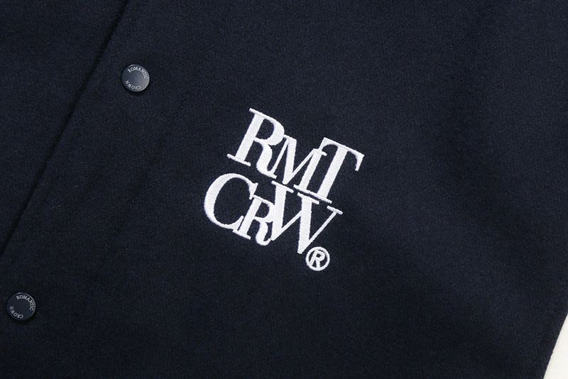 ESSENTIAL LOGO VARSITY JACKET_NAVY