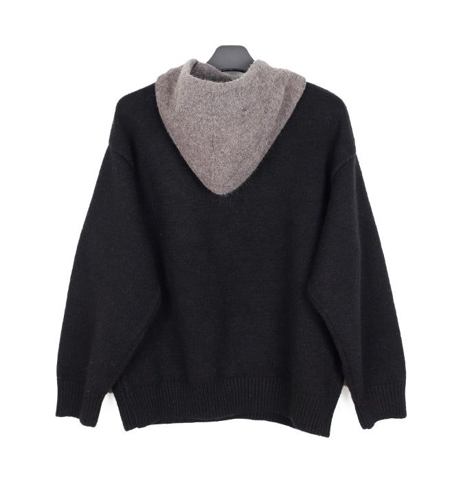 Radif color matching hood knit