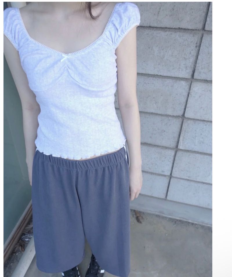 tape line pants