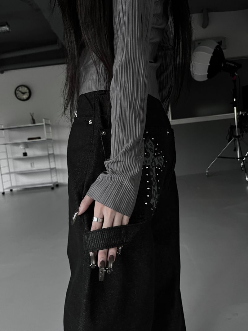 leopard cross stud balloon denim