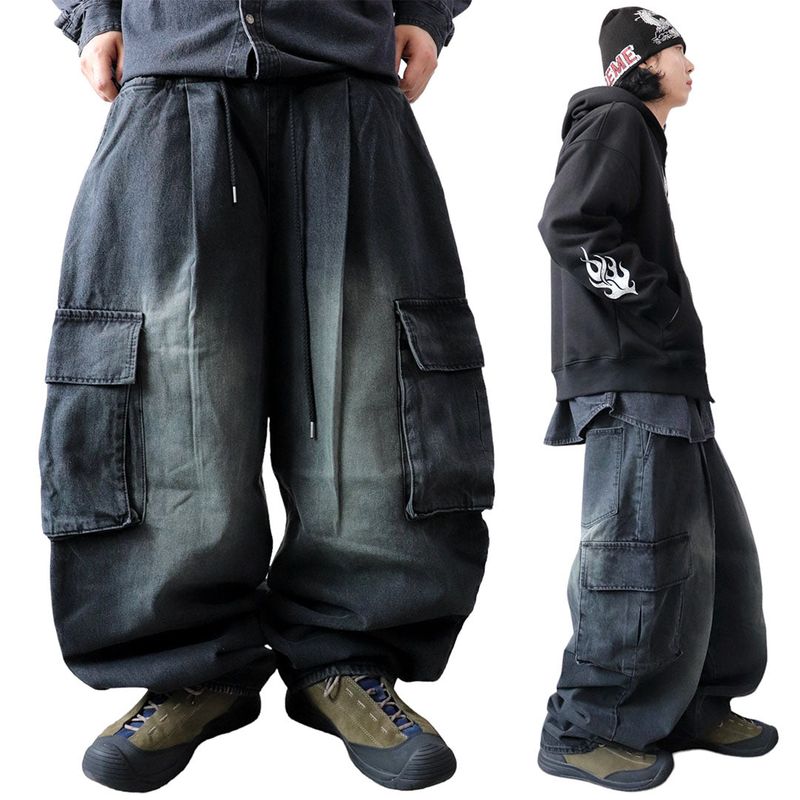 Wide Y2K Cargo Balloon Pants