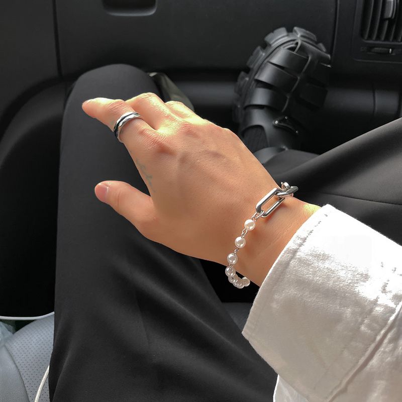 ASCLO Pearl Bracelet