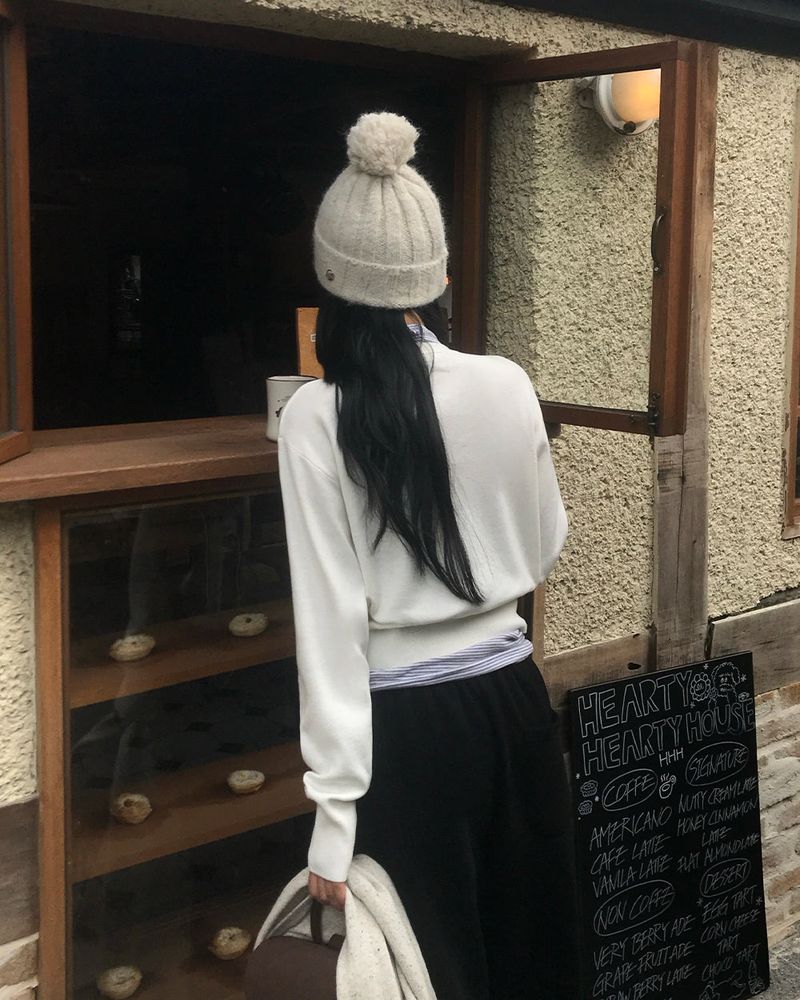 [ORIGINAL] Vale V-Neck Knit Cardigan