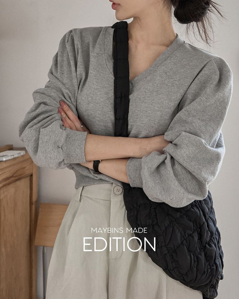 MAYBINS（メイビンス）の「[MADE] Newa Puff V-neck Sweatshirt（Tops）」