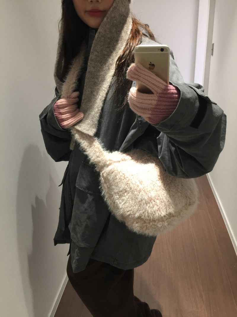 Netty Poodle Crossbody Bag (2 Colors)