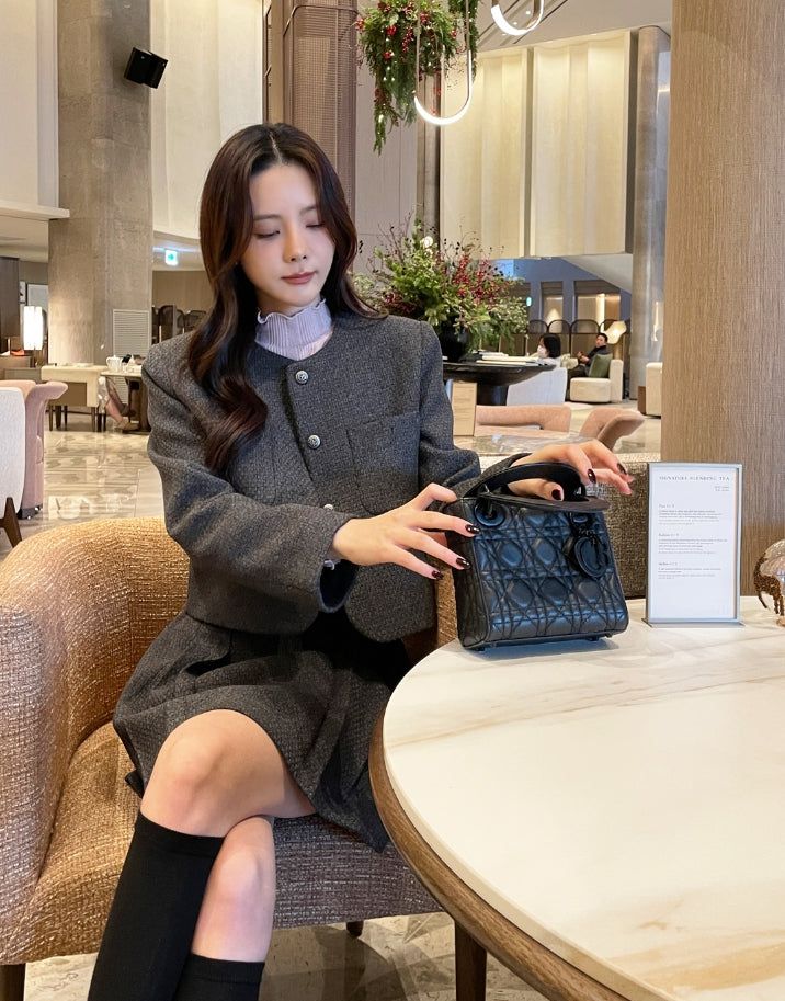 Deli Pocket No Collar Tweed Short Jacket