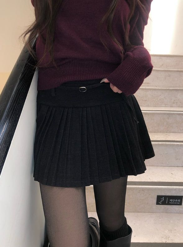Helen Off-Shoulder Ribbon Twist Loose-Fit Knit
