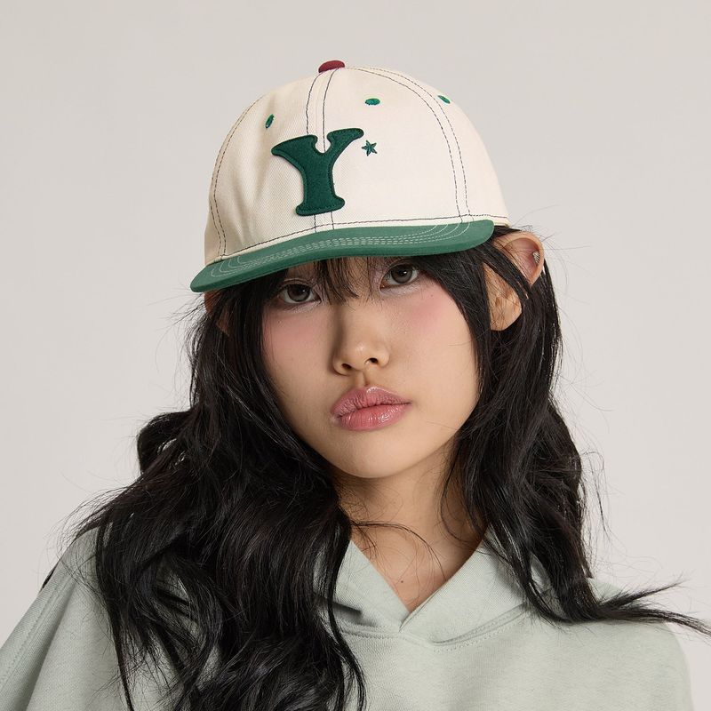 WaiKei（ワイケイ）の「Yロゴ アプリーク キャップ アイボリー（アクセサリー）」