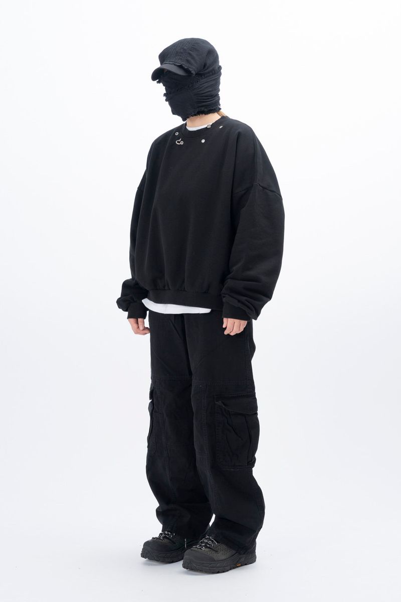 Neck Pierce Sweatshirt
