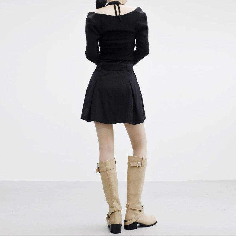 Hailyn Halter Off Knitwear