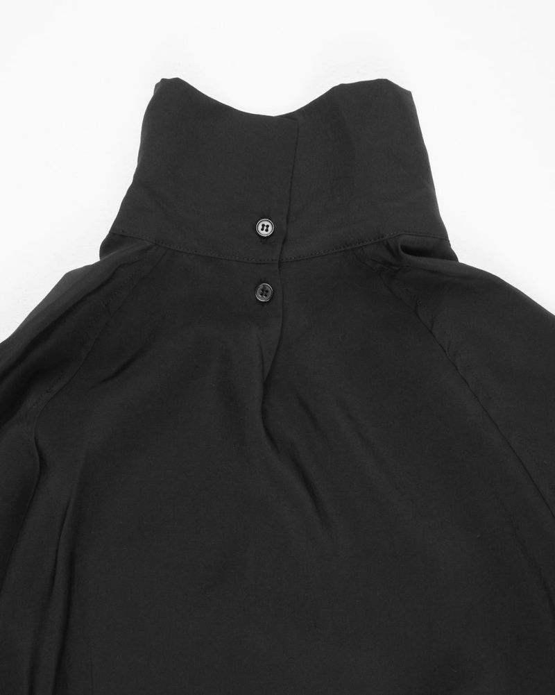  BUTTONNECK SHIRRING BLOUSE