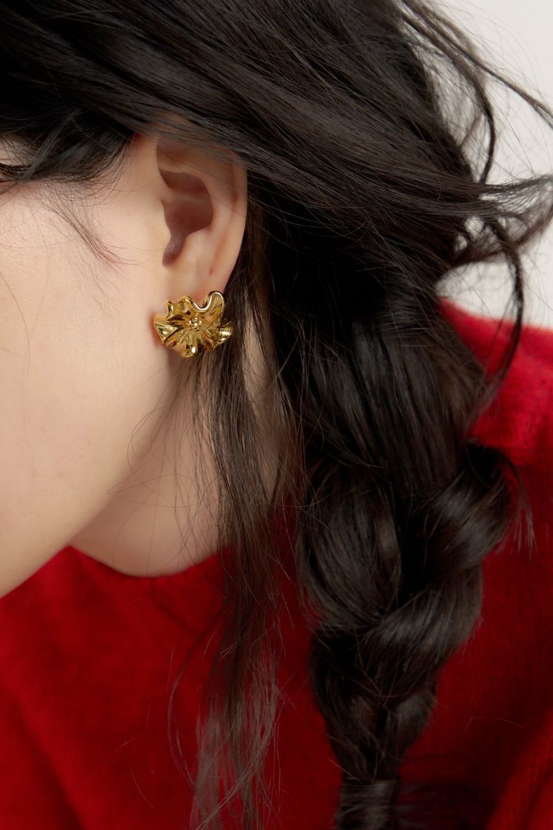 boom flower earring - gold
