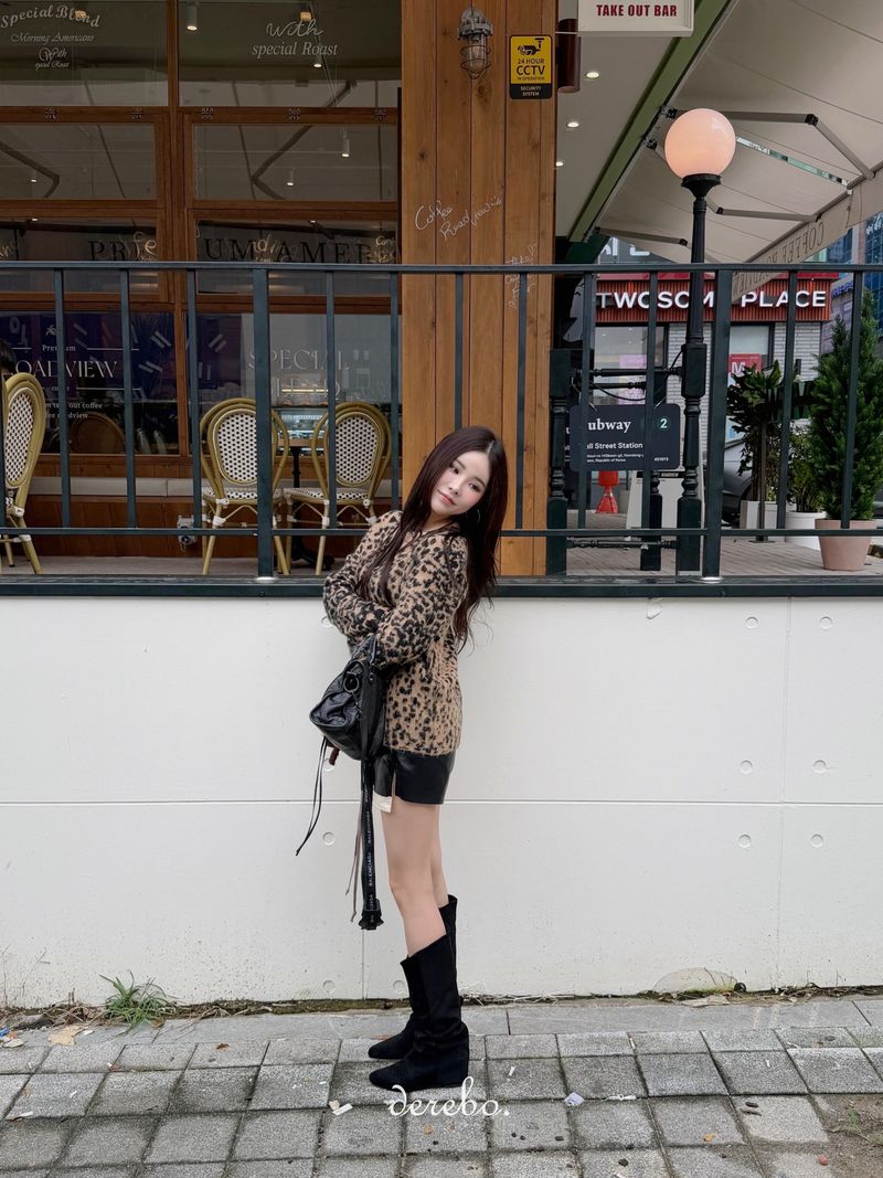 leather open pocket banding short pants