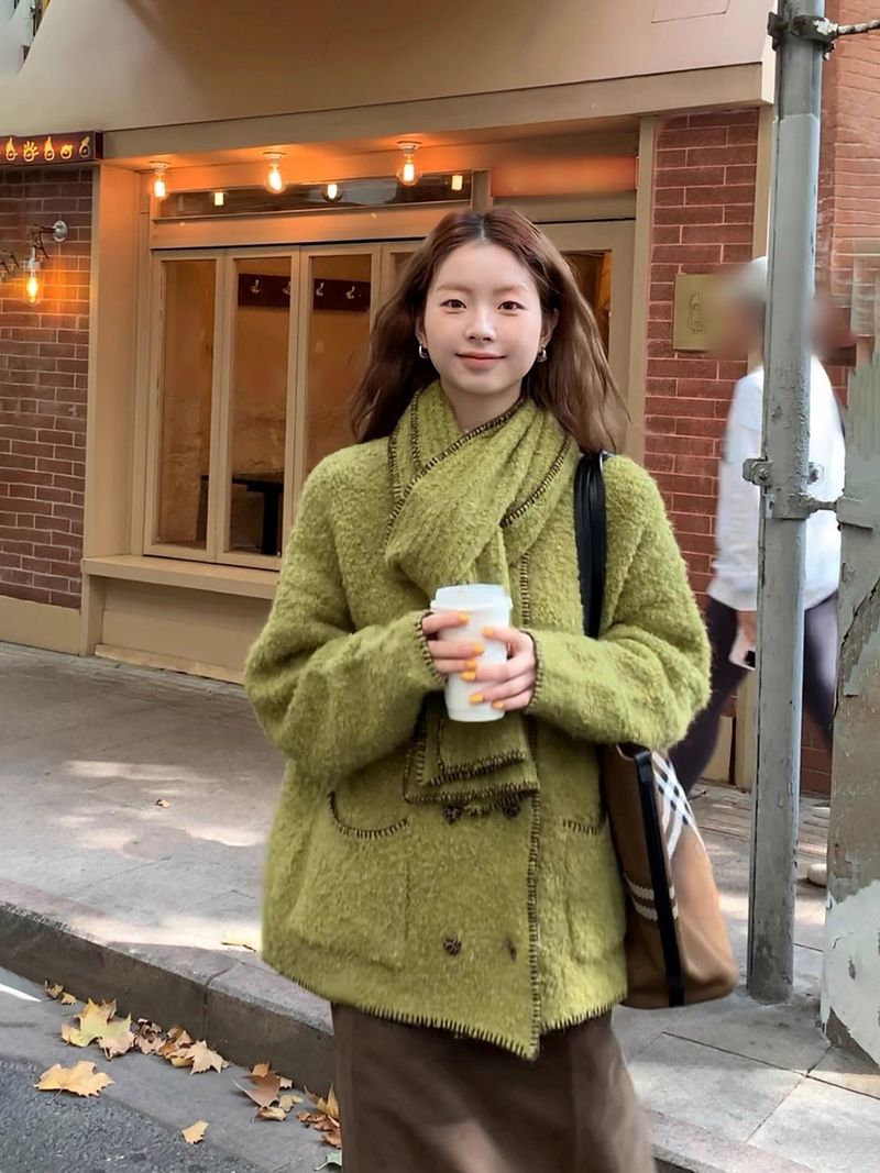 Green tea wool muffler knit cardigan