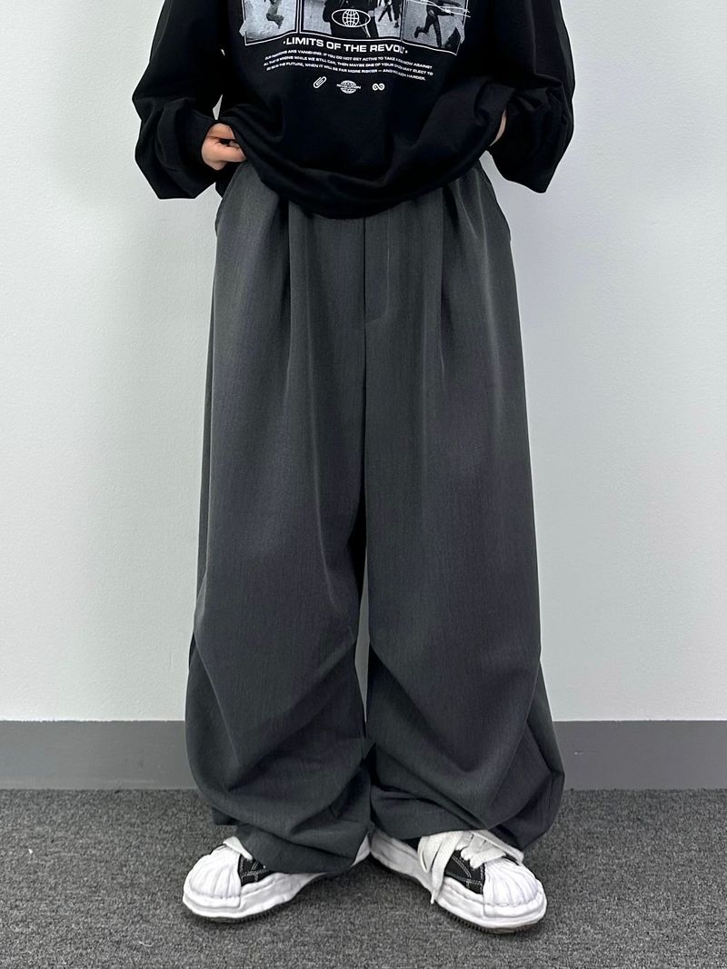 One-Tuck Slacks Balloon