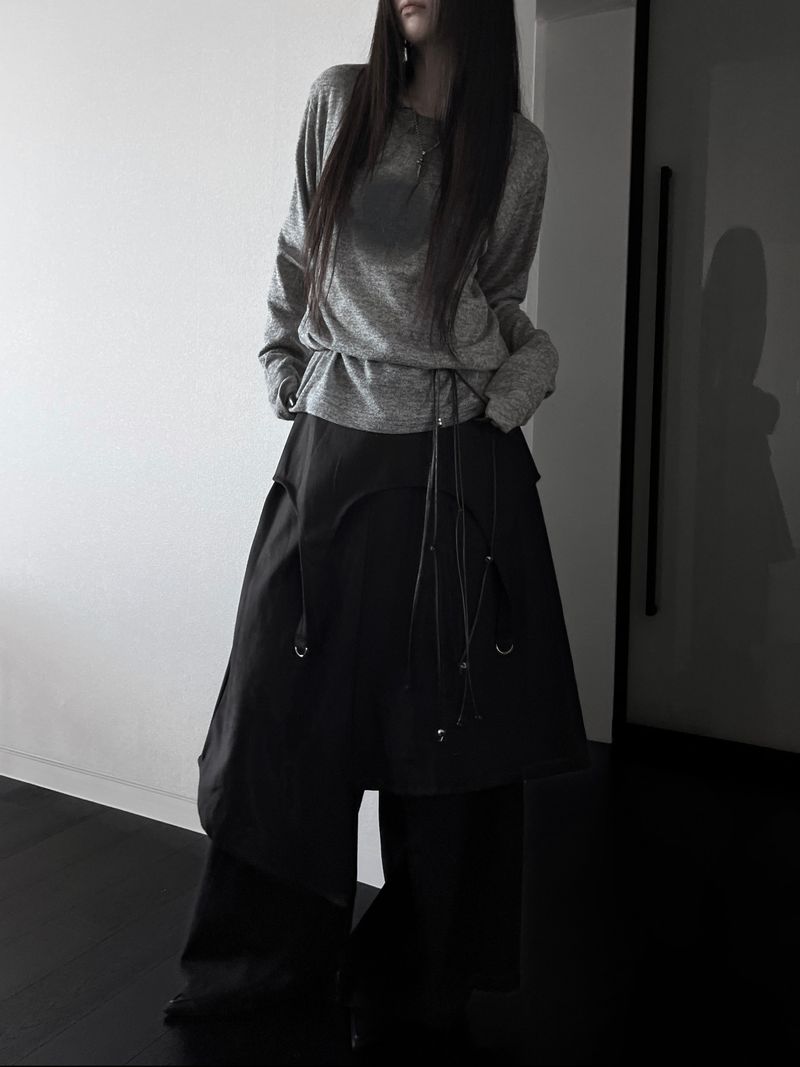 dust D-ring asym midi skirt (2color)