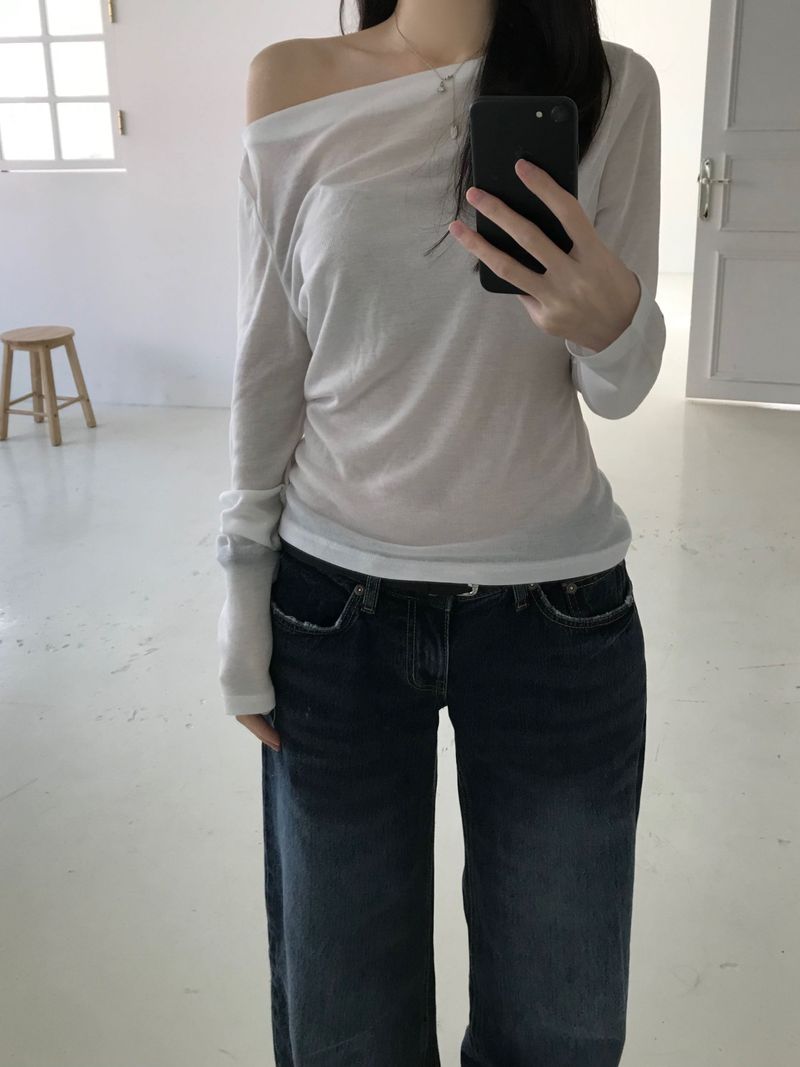 Kitten（キッテン）の「Noi Tencel Burton T-shirt (4 colors)（Tops）」